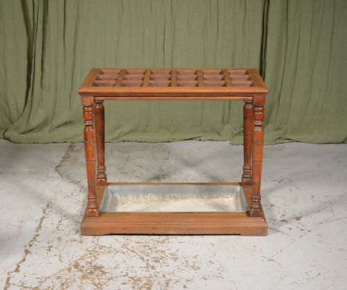 A LARGE VICTORIAN OAK STICK OR UMBRELLA STAND C1870 - ADDITIONAL PHOTO 2