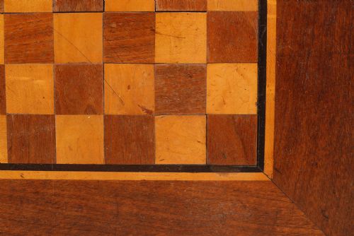 AN AESTHETIC MOVEMENT MAHOGANY AND SATINWOOD CHESS TABLE C1870 - ADDITIONAL PHOTO 4