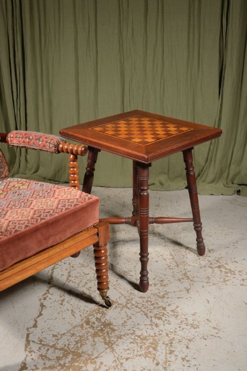 AN AESTHETIC MOVEMENT MAHOGANY AND SATINWOOD CHESS TABLE C1870 - ADDITIONAL PHOTO 6
