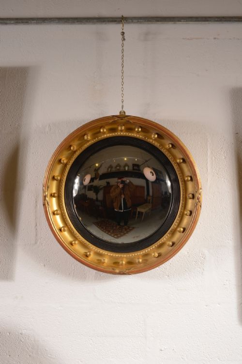 A LARGE 19TH CENTURY GILT CONVEX MIRROR C1890 - ADDITIONAL PHOTO 6