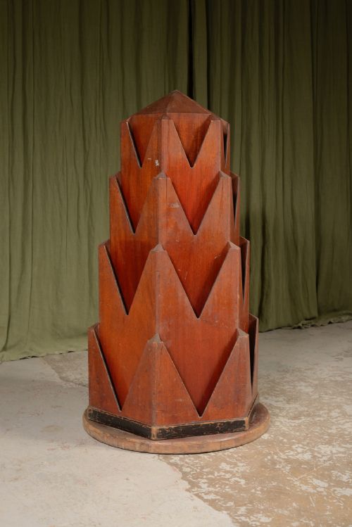 AN ART DECO CARL ZEISS REVOLVING SHOP DISPLAY STAND C1935 - ADDITIONAL PHOTO 4