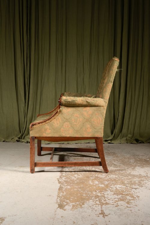 A GEORGE III STYLE MAHOGANY GAINSBOROUGH ARMCHAIR C1890 - ADDITIONAL PHOTO 5