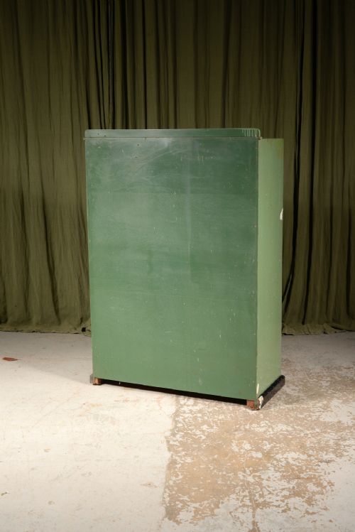 AN EDWARDIAN GREEN PAINTED DENTISTRY CHEST CABINET C1905 - ADDITIONAL PHOTO 12