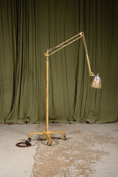 A HERBERT TERRY 1209 ANGLEPOISE TROLLEY FLOOR LAMP IN ORIGINAL SCUMBLE PAINT C1935 - ADDITIONAL PHOTO 1