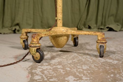 A HERBERT TERRY 1209 ANGLEPOISE TROLLEY FLOOR LAMP IN ORIGINAL SCUMBLE PAINT C1935 - ADDITIONAL PHOTO 4