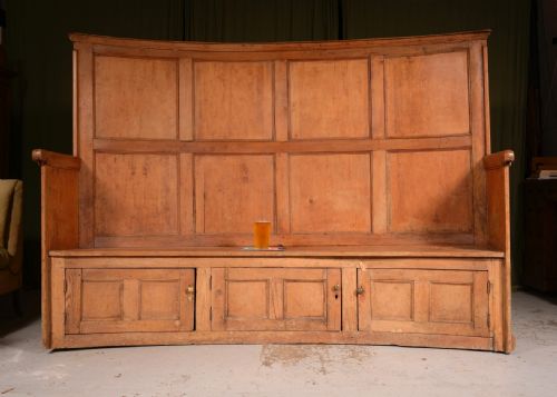A LARGE VICTORIAN PINE BACON TAVERN SETTLE C1860 - ADDITIONAL PHOTO 1
