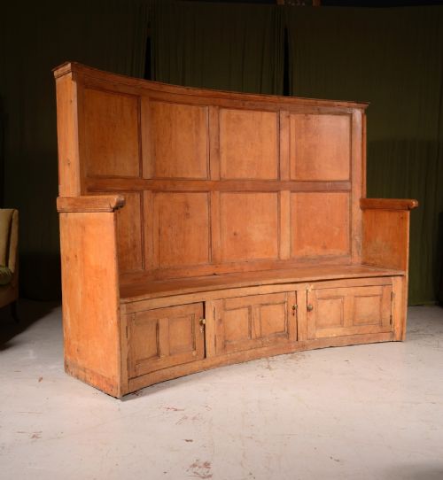 A LARGE VICTORIAN PINE BACON TAVERN SETTLE C1860 - ADDITIONAL PHOTO 11