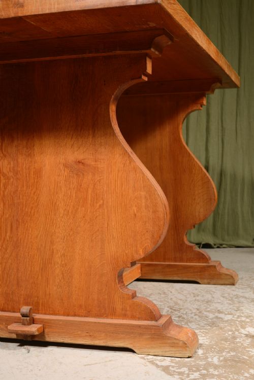 A SMALL HEAL'S STYLE COTSWOLD SCHOOL LIGHT OAK DINING TABLE C1930 - ADDITIONAL PHOTO 1