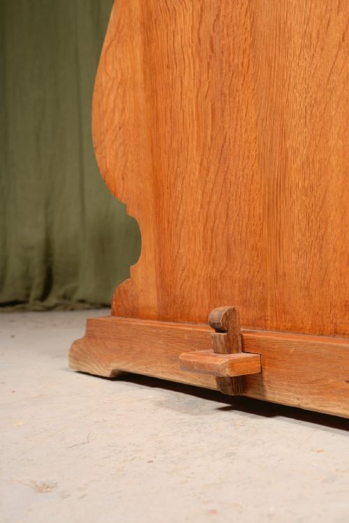 A SMALL HEAL'S STYLE COTSWOLD SCHOOL LIGHT OAK DINING TABLE C1930 - ADDITIONAL PHOTO 2