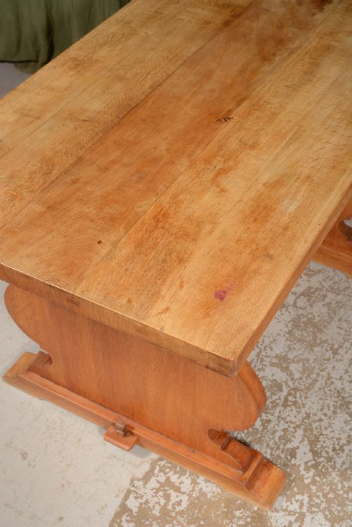 A SMALL HEAL'S STYLE COTSWOLD SCHOOL LIGHT OAK DINING TABLE C1930 - ADDITIONAL PHOTO 4