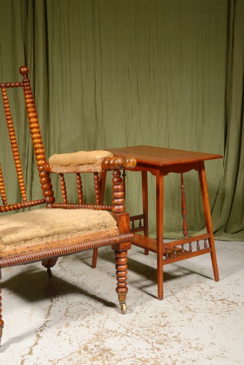 AN AESTHETIC MOVEMENT WALNUT TABLE IN THE STYLE OF COLLINSON AND LOCK C1870 - ADDITIONAL PHOTO 4