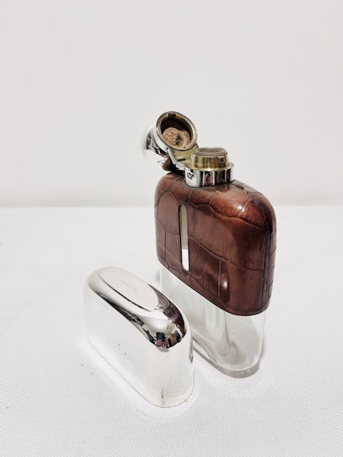 SMART ANTIQUE SILVER PLATED AND LEATHER BOUND HIP FLASK C1890 - ADDITIONAL PHOTO 1