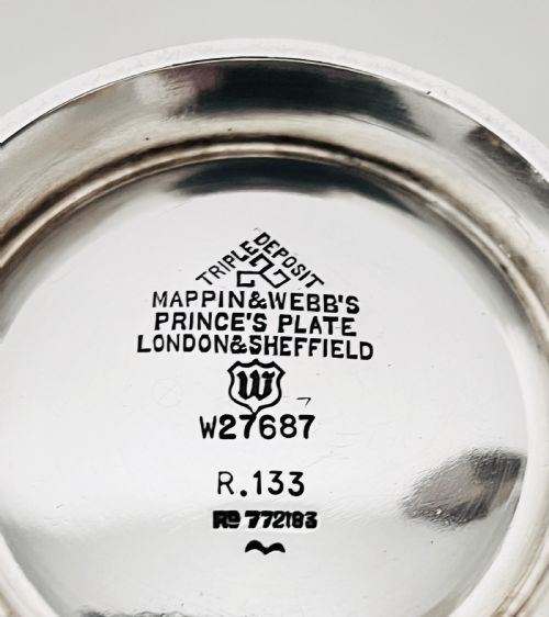 A HANDSOME PAIR OF TANKARDS DESIGNED BY KEITH MURRAY FOR MAPPIN WEBB C1930 - ADDITIONAL PHOTO 6