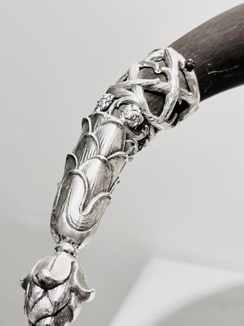 ENORMOUS ANTIQUE SILVER PLATED COW HORN TABLE DECORATION C1880 - ADDITIONAL PHOTO 3