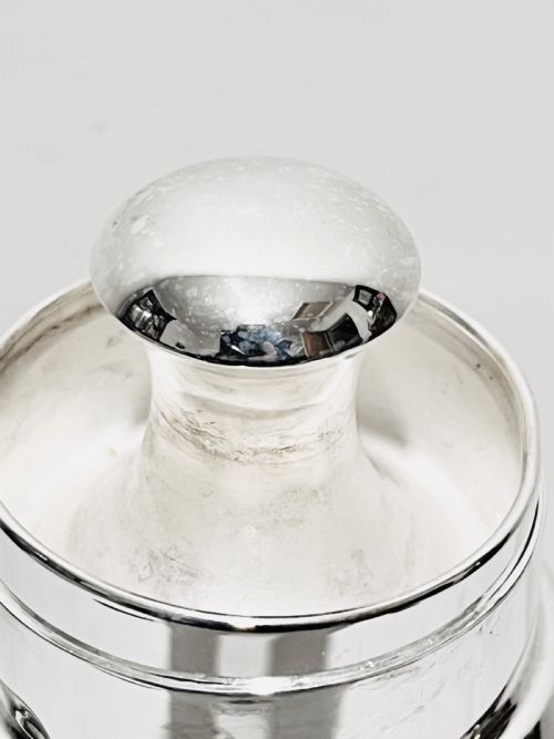 ART DECO SILVER PLATED COCKTAIL SHAKER BY BARKER ELLIS C1930 - ADDITIONAL PHOTO 3