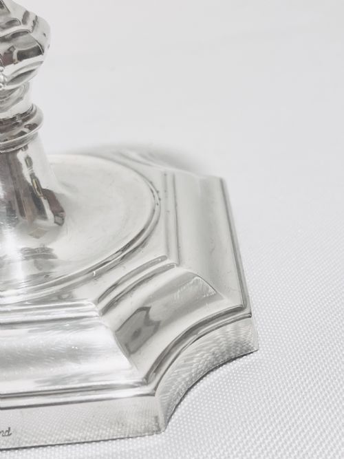 SET OF 4 ANTIQUE SILVER PLATED CANDLESTICKS C1900 BY BARKER ELLIS - ADDITIONAL PHOTO 4