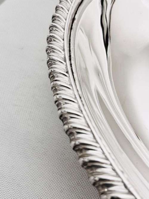 SMART PAIR OF ANTIQUE SILVER PLATED ENTREE DISHES C1880 - ADDITIONAL PHOTO 3