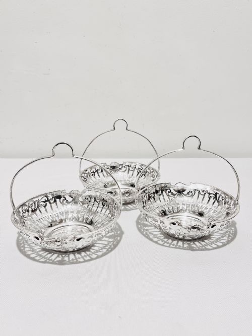 ANTIQUE SILVER PLATED EPERGNE C1900 BRITISH MADE - ADDITIONAL PHOTO 3