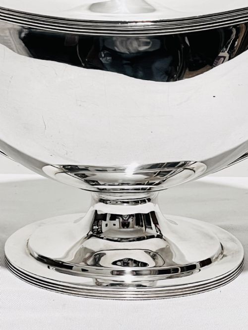 ANTIQUE SILVER PLATED SOUP TUREEN BY WILLIAM HUTTON SONS C1880 - ADDITIONAL PHOTO 2