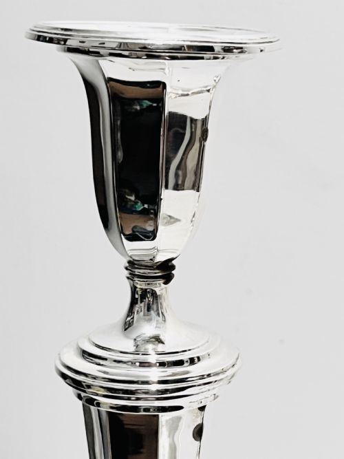 ANTIQUE SILVER PLATED SUITE OF 5 LIGHT CANDELABRA AND SET OF 4 CANDLESTICKS C1910 - ADDITIONAL PHOTO 5