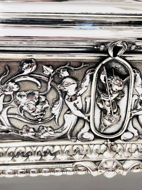 LARGE ANTIQUE SILVER PLATED JEWELLERY CASKET BY ELKINGTON COMPANY - ADDITIONAL PHOTO 2
