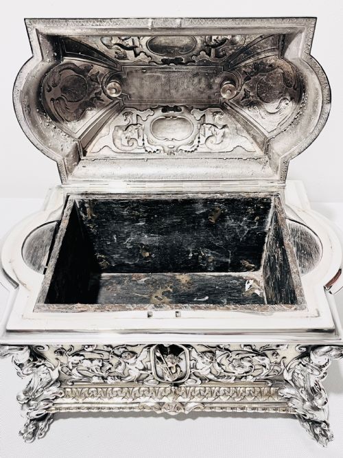LARGE ANTIQUE SILVER PLATED JEWELLERY CASKET BY ELKINGTON COMPANY - ADDITIONAL PHOTO 6