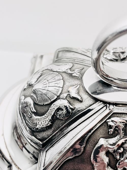 LARGE ANTIQUE SILVER PLATED JEWELLERY CASKET BY ELKINGTON COMPANY - ADDITIONAL PHOTO 7