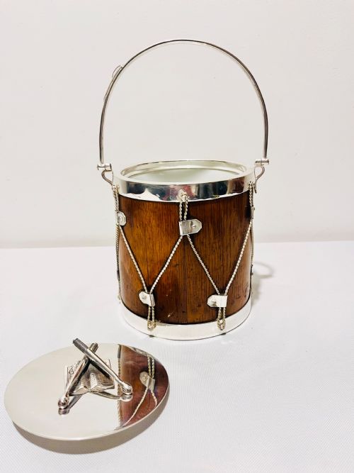 NOVELTY ANTIQUE DRUM SHAPED SILVER PLATED AND OAK BISCUIT BOX C1900 - ADDITIONAL PHOTO 6