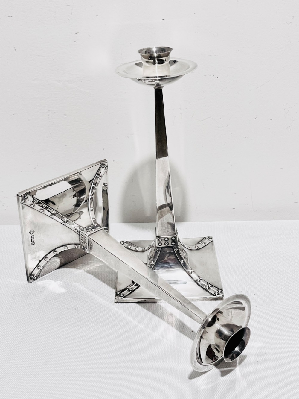 English sterling silver pair Arts & Crafts candlesticks Sheffield 1910 View III