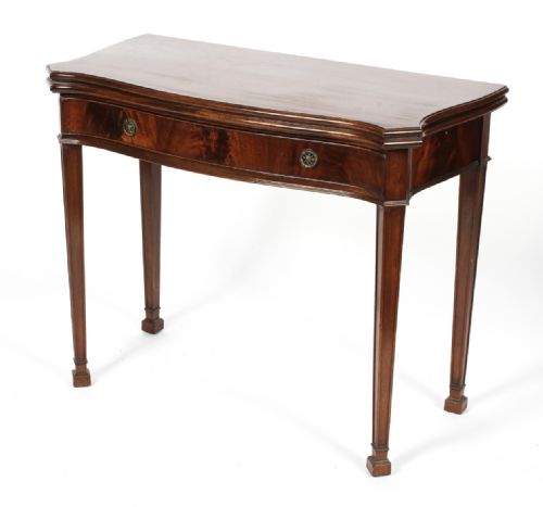 Serpentine Card Table