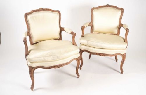 Luis XV Pair of French Fautiels Armchairs in Beech