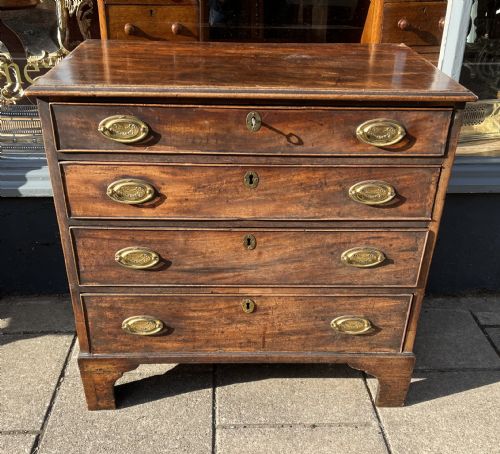 Small Early C19th Mahogany Chest of Drawers