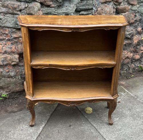 Small Early C20th Bookcase Veneered in Walnut