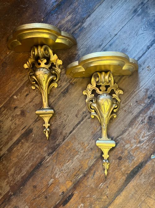 Pair of Large C19th Carved Giltwood Brackets