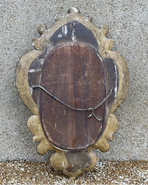 A LARGE BOROQUE STYLE CARVED WOODEN MIRROR - ADDITIONAL PHOTO 4
