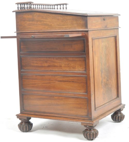 A WILLIAM IV MAHOGANY SLIDING TOP DAVENPORT - ADDITIONAL PHOTO 3