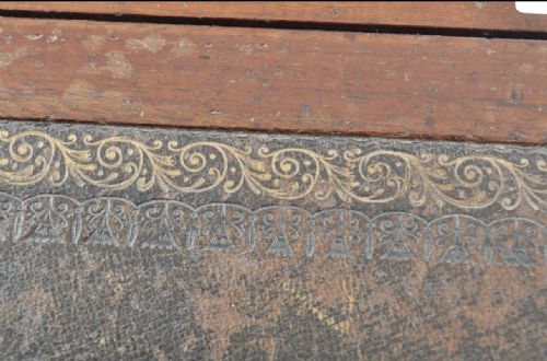 A WILLIAM IV MAHOGANY SLIDING TOP DAVENPORT - ADDITIONAL PHOTO 7