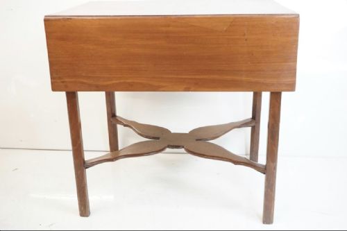 LATE C18TH FADED MAHOGANY PEMBROKE TABLE - ADDITIONAL PHOTO 3