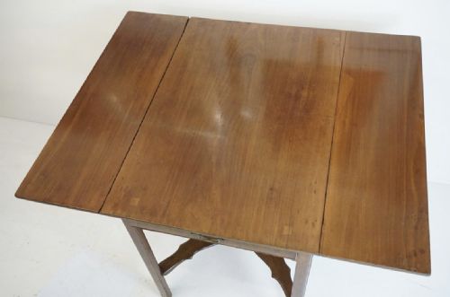 LATE C18TH FADED MAHOGANY PEMBROKE TABLE - ADDITIONAL PHOTO 9