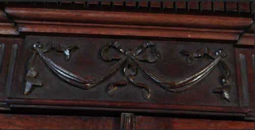 AN EDWARDIAN MAHOGANY CORNER CUPBOARD - ADDITIONAL PHOTO 4