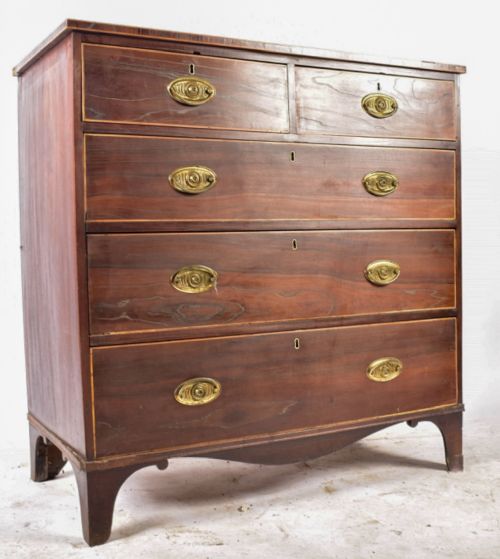 Early C19th rosewood veneered chest of drawers 
