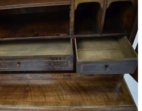 GEORGE I WALNUT CABINET ON CHEST WITH FULLY APPOINTED INTERIOR - ADDITIONAL PHOTO 8
