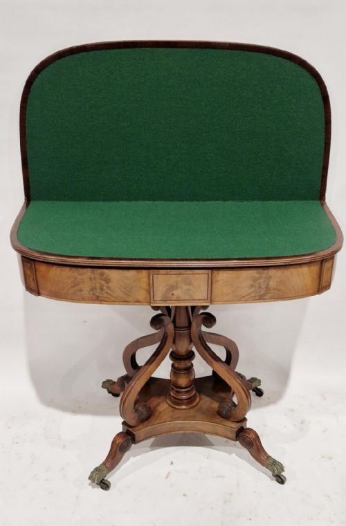 C19TH REGENCY MAHOGANY AND ROSEWOOD CROSSBANDED CARD TABLE - ADDITIONAL PHOTO 1