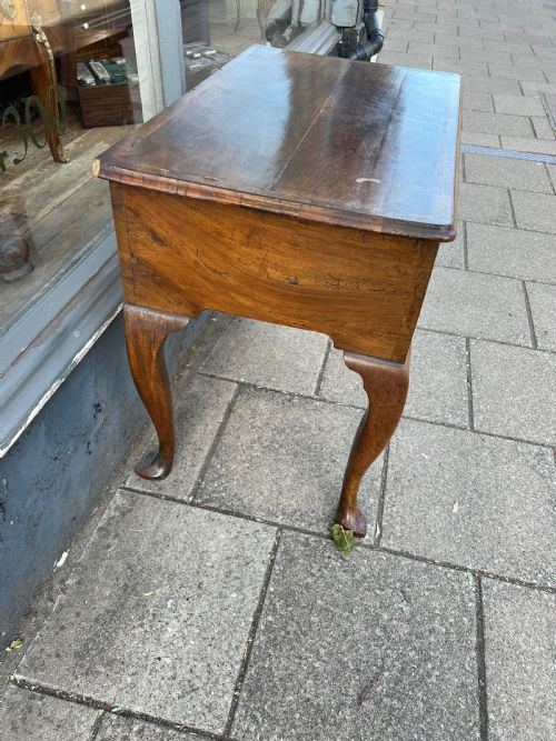 EARLY GEORGIAN WALNUT SIDE TABLE - ADDITIONAL PHOTO 4