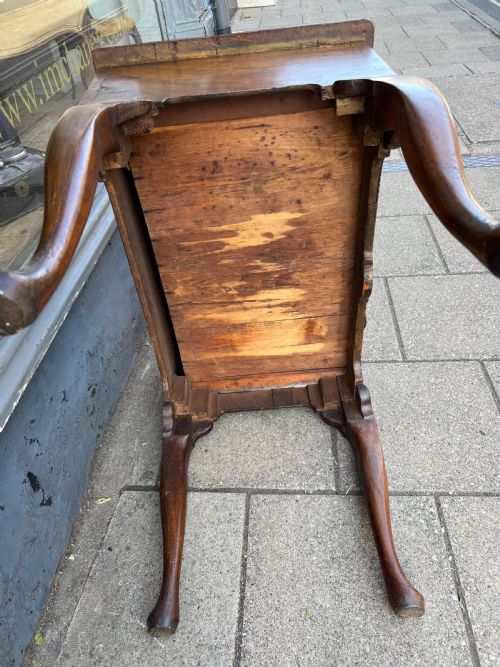 EARLY GEORGIAN WALNUT SIDE TABLE - ADDITIONAL PHOTO 9