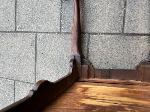 EARLY GEORGIAN WALNUT SIDE TABLE - ADDITIONAL PHOTO 10