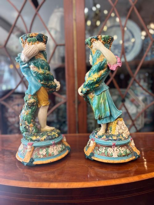 fig 1. Pair of large figures by William Brownfield