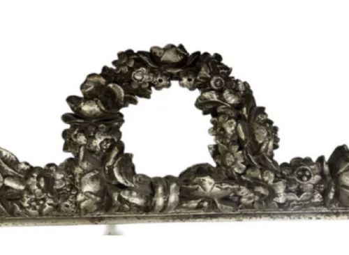 CLASSICAL SILVERED WALL MIRROR - ADDITIONAL PHOTO 3