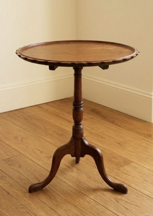 C19TH SMALL TRIPOD WINE TABLE