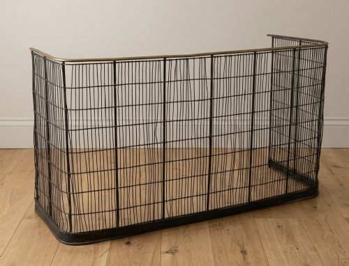 LARGE C19TH NURSERY FENDER WITH BRASS TOP